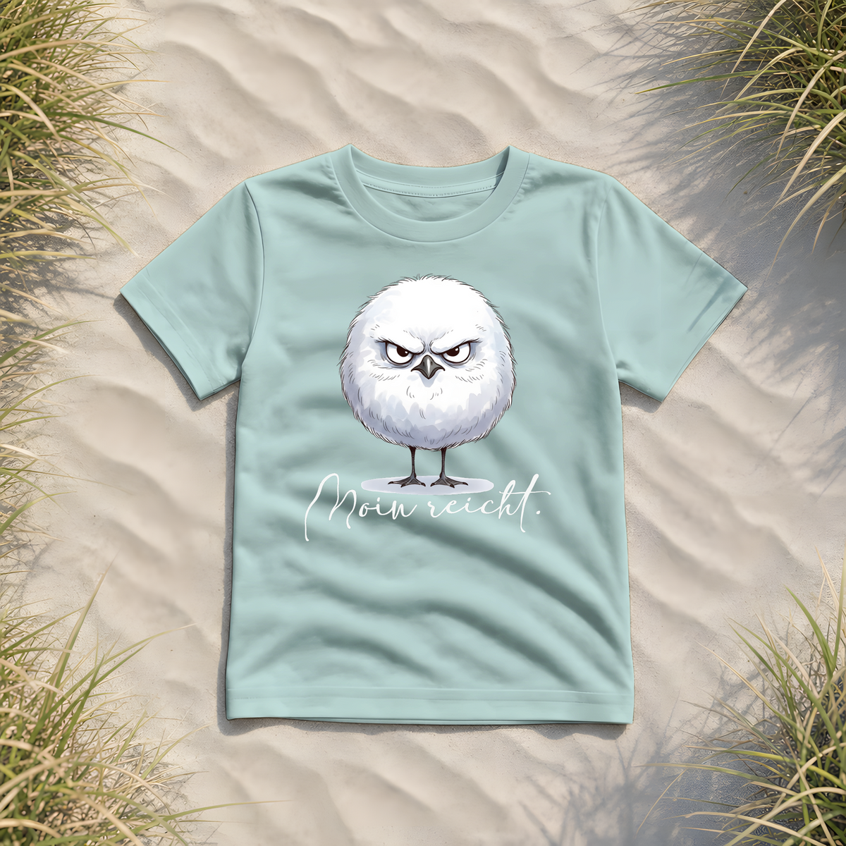 Moin reicht - Grimmige runde Möwe - Kids Organic Shirt - Caribbean Blue - Küstenmode von Kiebitzdelle