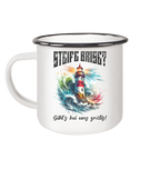 Steife Brise gibt’s bei uns gratis Leuchtturm Spruch - Emaille Becher - Kiebitzdelle