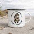 Wattdicht Pinguin Taucher mit lustigem Spruch - Emaille Becher - White - Küstenmode von Kiebitzdelle