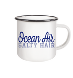 Ocean Air Salty Hair - Emaille Becher in White - Studio Ansicht - Kiebitzdelle