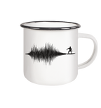 Soundwave Schallewelle Surfer Equilizer - Emaille Becher in White - Studio Ansicht - Kiebitzdelle